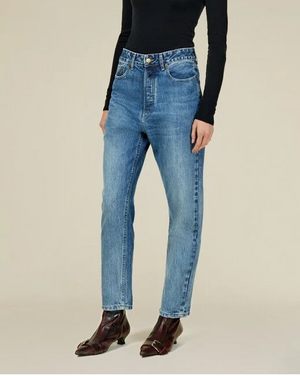 DANA JACKSON DISTRESSED