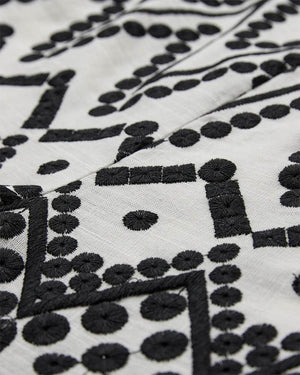 CMEMBROIDERY-SHORTS