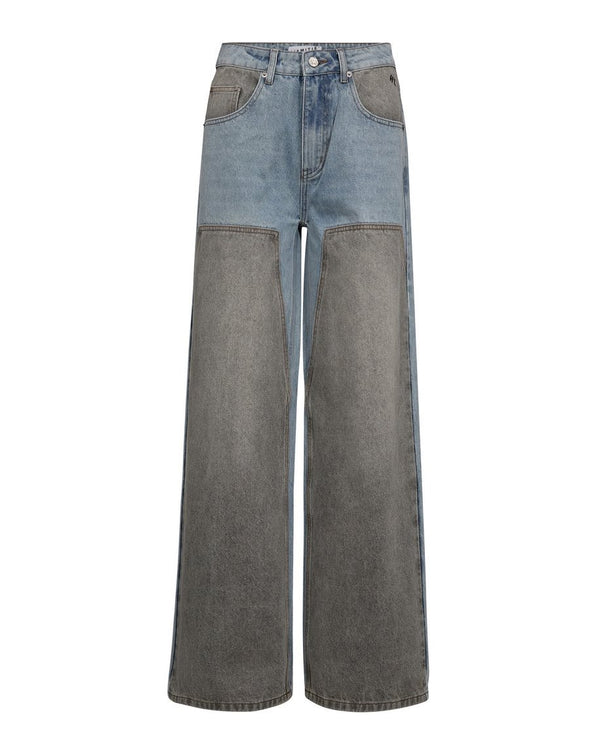 TWO-TONE PATCH TALL JEANS