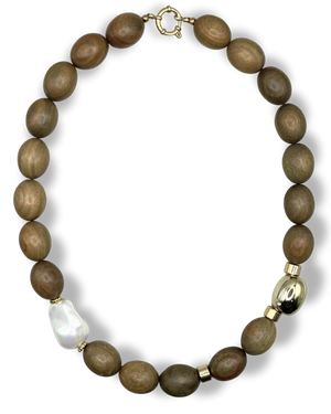 WOODY NECKLACE